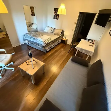 Lux * Luxembourg